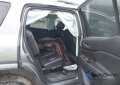 2021 GMC Acadia Denali из США, поврежденный, VIN 1GKKNXLS1MZ160927